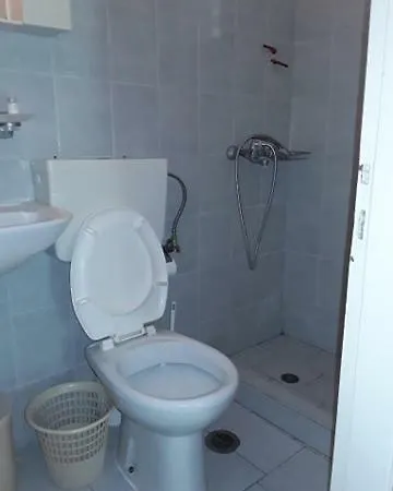 παναγιωτακη βασιλικη Maison d'hôtes Kamena Vourla
